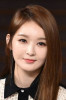 강민경